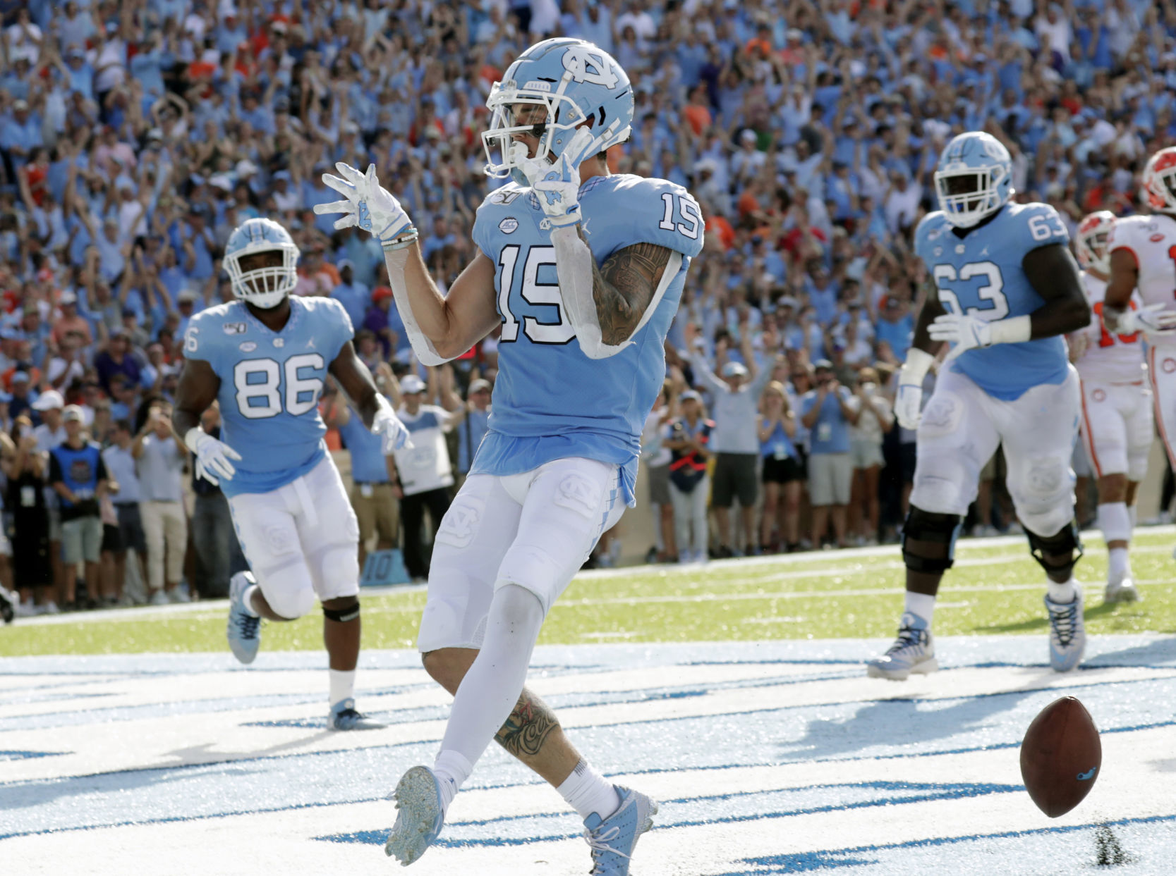 4. North Carolina 2-3/1-1 (6)